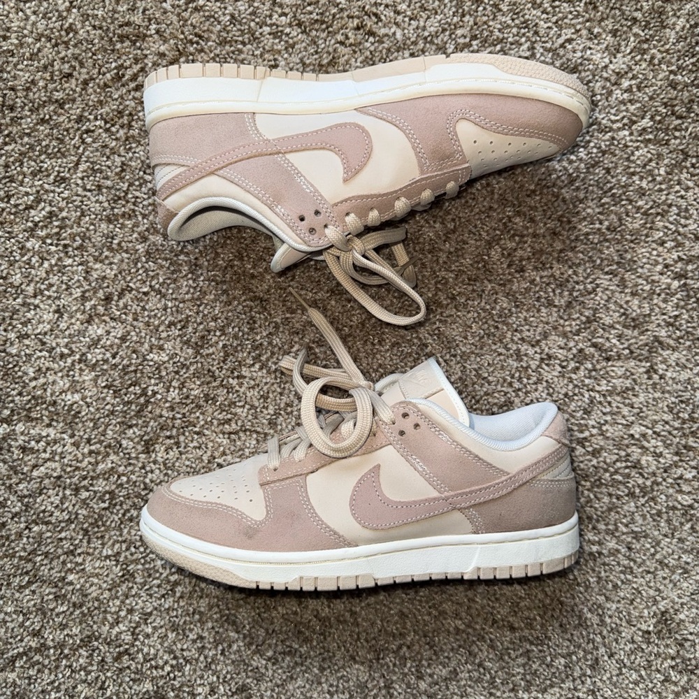 Nike Women’s Dunk Low SE “Sandrift”